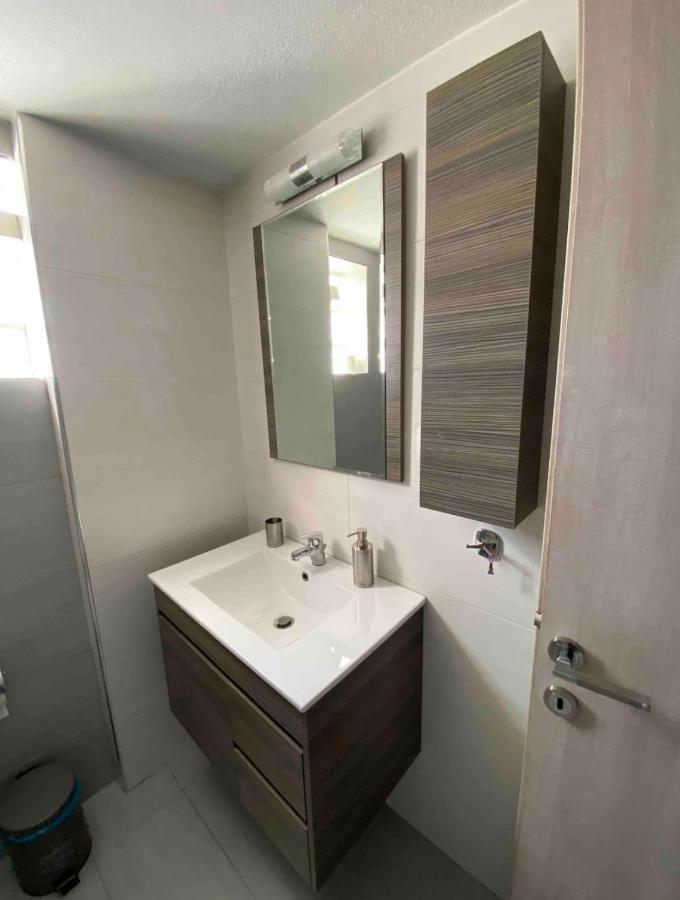 Luxury Apartments 1 Volos Exterior photo